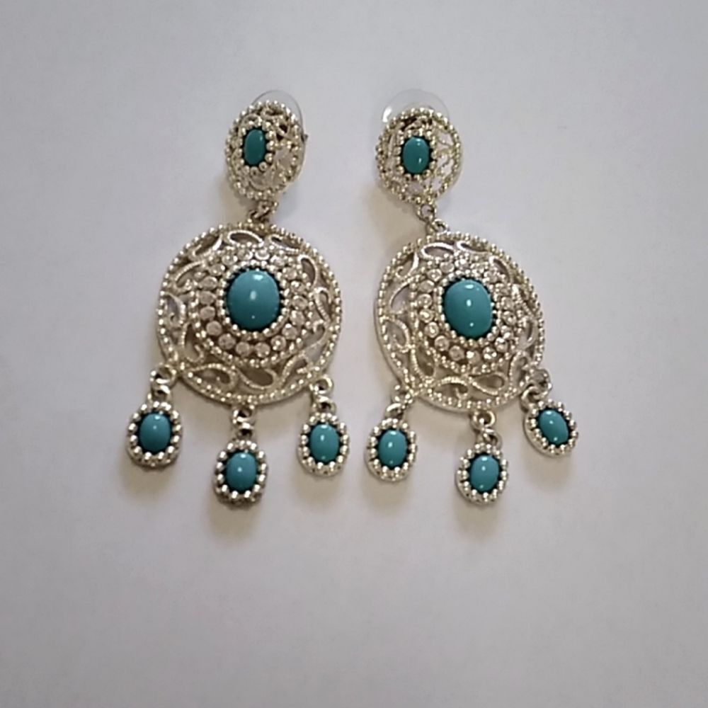 China Earrings Tone Silver Blue